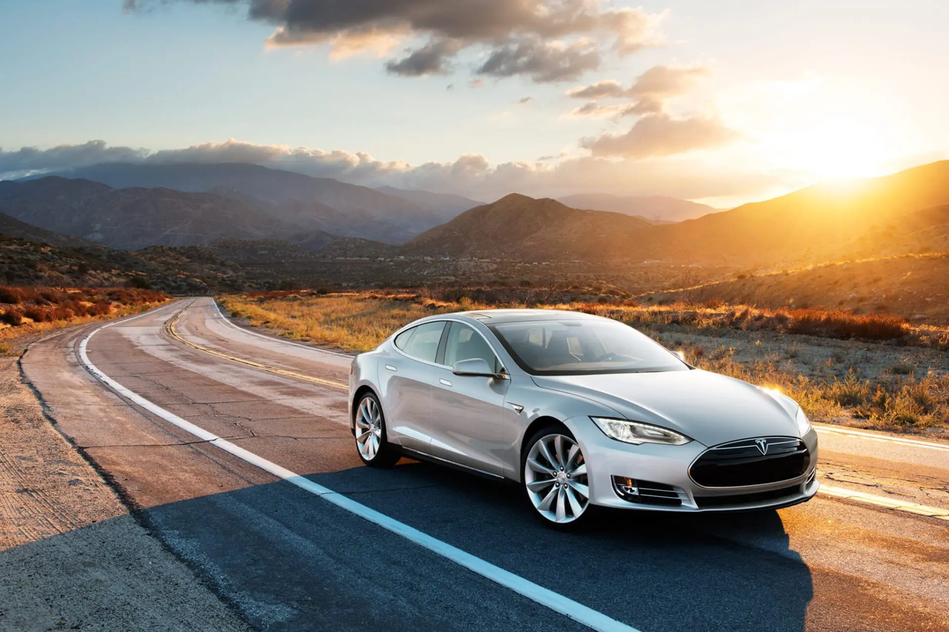 What Happens When Tesla Motors Can’t Meet Their Demand?