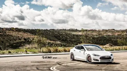 Tesla Model S With ADV1 Wheels Image 13