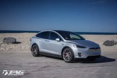 Tesla Model X with HRE P101 Wheels 11