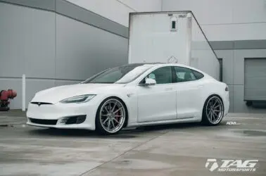 White-Tesla-Model-S-ADV10-Track-Spec-SL-Wheels-Concave-Wheels-1