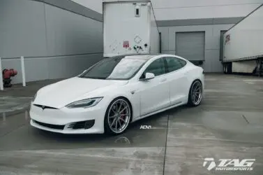 White-Tesla-Model-S-ADV10-Track-Spec-SL-Wheels-Concave-Wheels-2