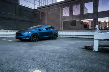 Dark Blue Matte Metallic Tesla Model X – ADV.1 Concave Forged Wheels