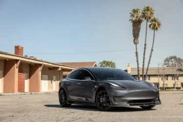 Vorsteiner Tesla Model 3 Volta With V-FF 109 Wheels