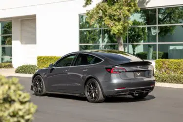Vorsteiner Tesla Model 3 Volta With V-FF 109 Wheels