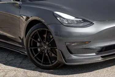 Vorsteiner Tesla Model 3 Volta With V-FF 109 Wheels