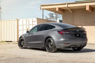 Vorsteiner Tesla Model 3 Volta With V-FF 109 Wheels
