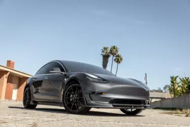 Vorsteiner Tesla Model 3 Volta With V-FF 109 Wheels