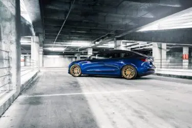 Deep Blue Metallic Tesla Model 3 Dual Motor With ADV.1 Wheelst-wheels-adv1-b