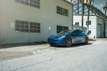 Deep Blue Metallic Tesla Model 3 Dual Motor With ADV.1 Wheels