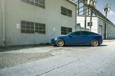 Deep Blue Metallic Tesla Model 3 Dual Motor With ADV.1 Wheels