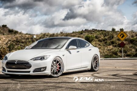Tesla Model S With ADV1 Wheels Image 2