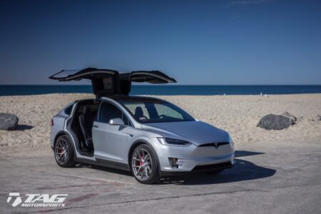 Tesla Model X with HRE P101 Wheels 4