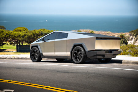 Tesla-Cybertruck-UP-Forged-CYBRSPOKE-Satin-Black-24-Inch-Wheels-1920px-7