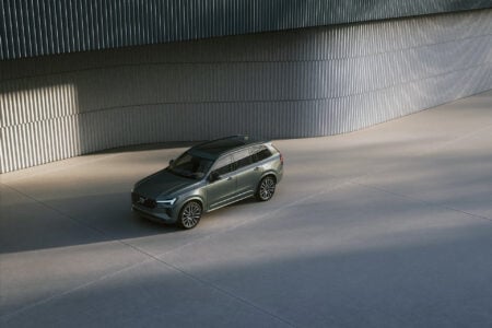 2027 Volvo XC90 Plug-In Hybrid Elevated Front View