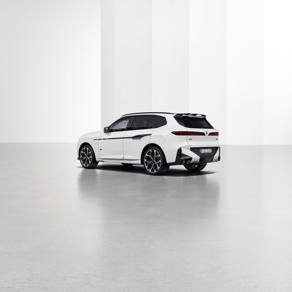 BMW iX5 Performance Parts Image 2